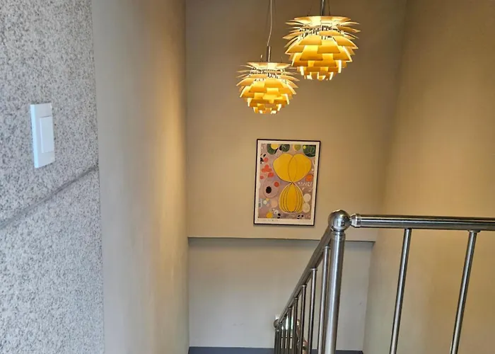 Hotel T *